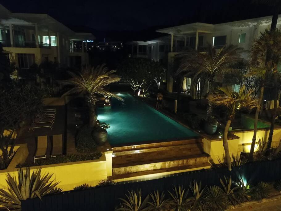 Karon Sea View Beach Apartment Luaran gambar